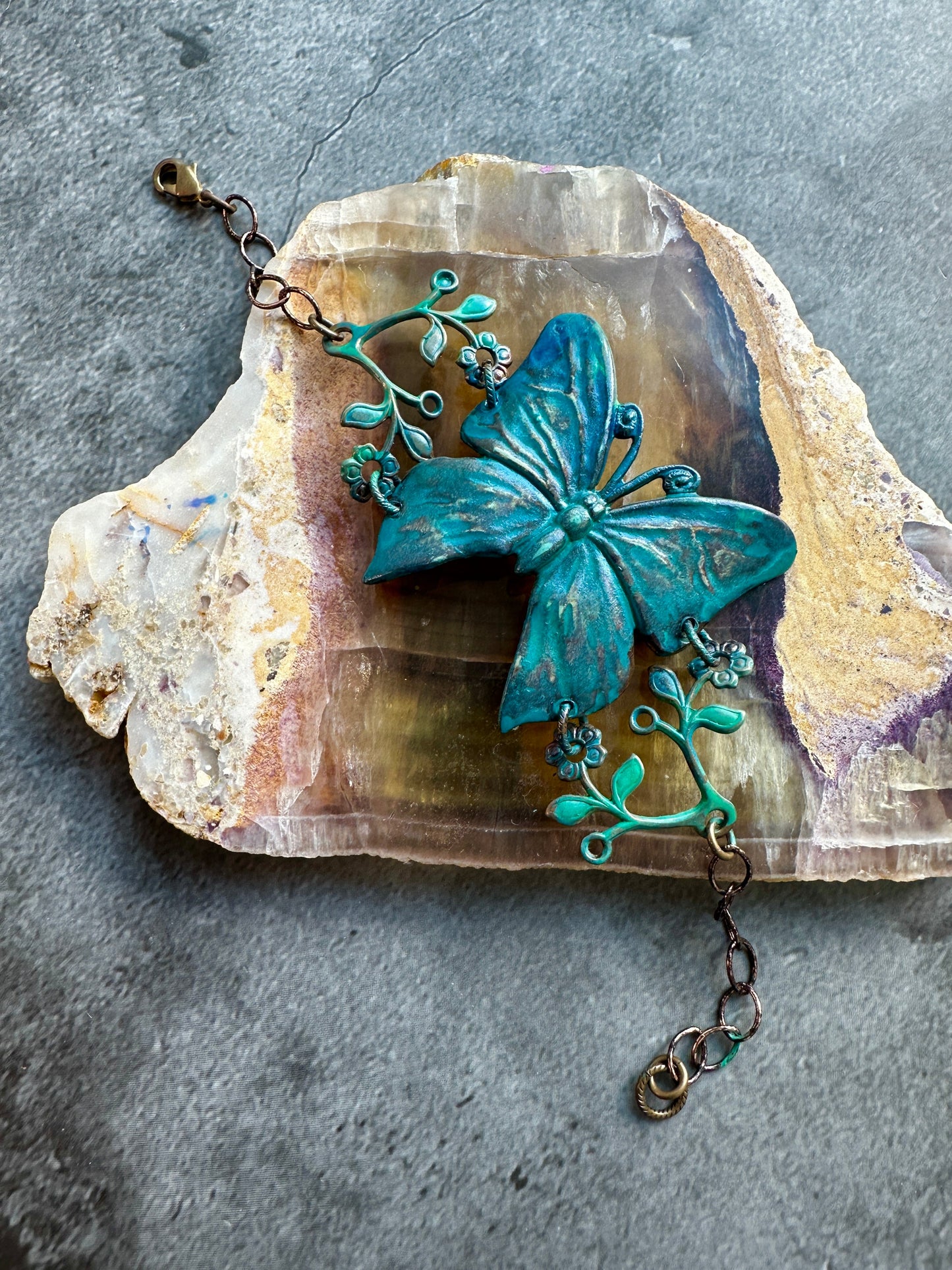 41x38mm Meadow Butterfly, Solid Brass (6 pc)