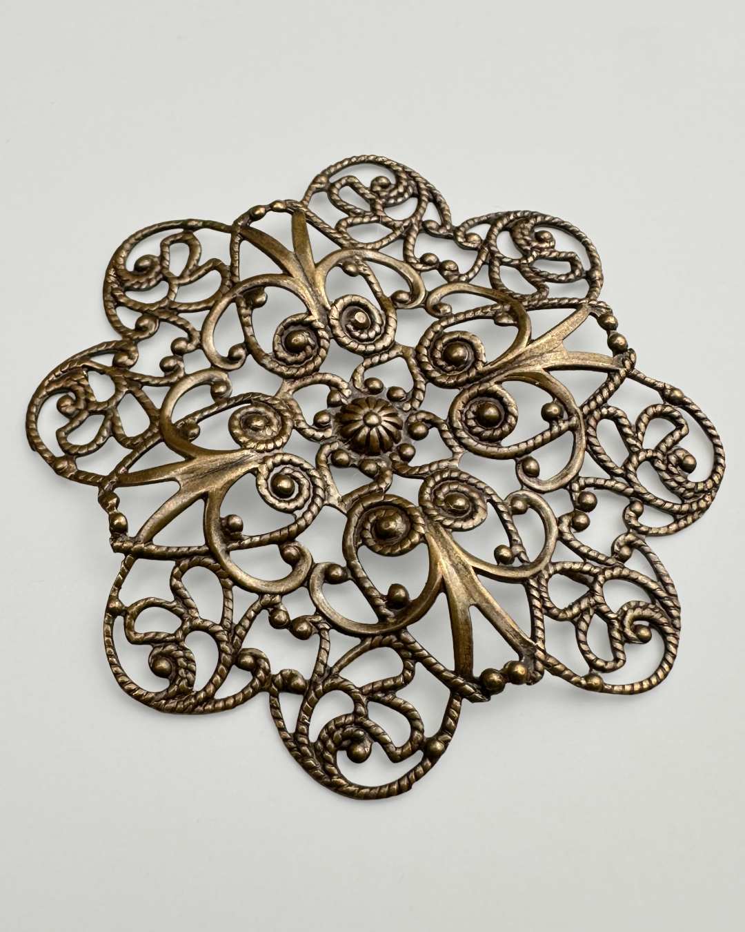Flower Petal Filigree - Natural Brass (5 pc)